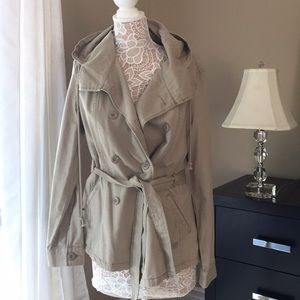 ⭐️Converse button trench coat with hood